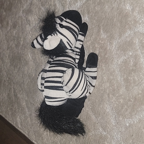 (J2) Zebra Hand Puppet Plush Creations - Picture 2 of 6